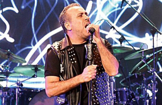Haluk Levent'in dönüşü muhteşem oldu "Bu konser bitmiş bir adamın..."