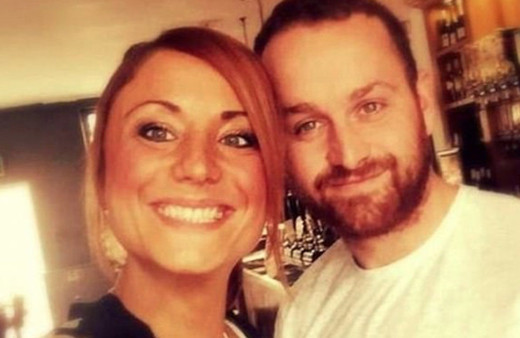 Seks yaparken fotoğraf çektirdiler! Ortalık karıştı yasak geldi