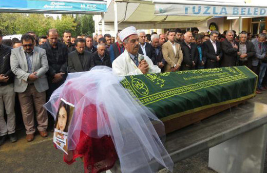 Liseli Helin'in cenazesinde olay! Silahlar patladı