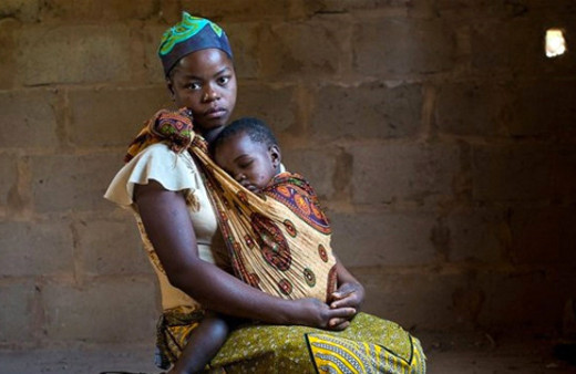 İğrenç gelenek! Cinsel ilişkiye girmezse ölen kocasını gömemiyor