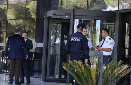 Genel müdür yardımcısı lüks otelde ölü bulundu!