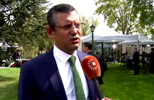 CHP'li Özgür Özel Barzani'nin kanalında bakın neler dedi!