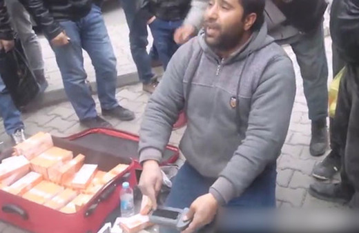 Sosyal medyayı sallayan seyyar satıcı