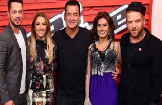 Acun paylaştı! Jüriye dahil olan Yıldız Tilbe O Ses Türkiye'de şarkı söyledi