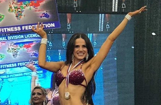 THY hostesi bikini şampiyonu seçildi