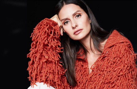 Yasemin Özilhan'ın tasarımı olay oldu "Çekilmiş kıyma gibi..."