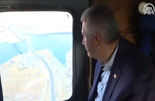  Başbakan Yıldırım, Ağın Köprüsü'nü havadan inceledi