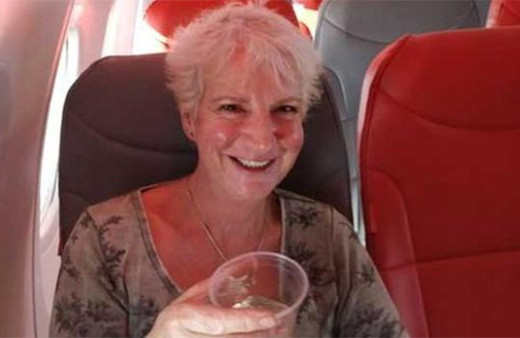 Koca uçakta tek başına uçtu! Ödediği para ise sadece...