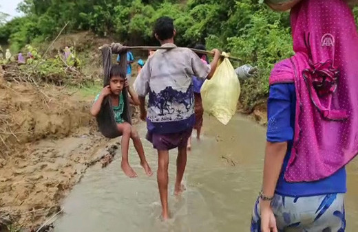 Myanmar Başkomutanı'na 'şiddeti durdur' çağrısı