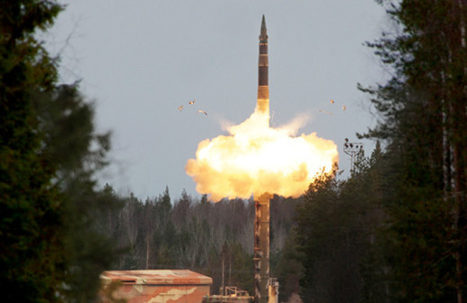 Putin kıtalararası 4 balistik füze fırlattı