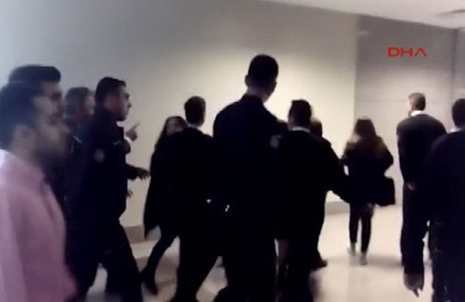 İstanbul Adliye'sinde gerginlik