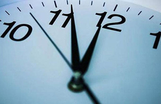 Saatinizi ayarlamayı unutmayın! Saat şu an kaç? kafalar karıştı...