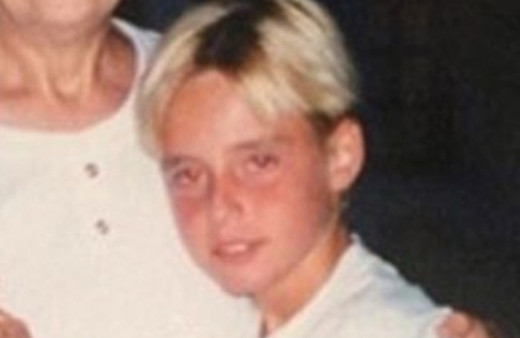 Fotoğraftaki bu çocuğu tanıdınız mı çok şaşıracaksınız