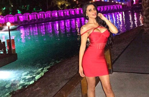 Türk manken Elif Çelik Playboy kızı olmak için yanıp tutuşuyor