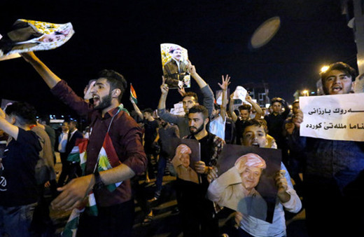 Barzani'nin ihanetle suçladığı partilerin binaları ateşe verilldi