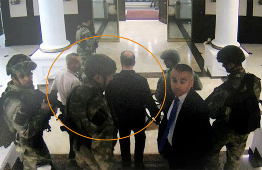 Hulusi Akar 15 Temmuz darbe gecesi görüntüleri çıktı