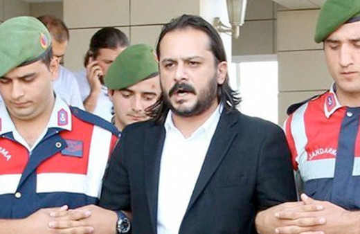 Emrah Serbes kazada bir senaryo daha yazmış