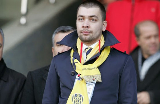 Ahmet Gökçek kaç yaşında eşi Hülya Cerit kimdir?