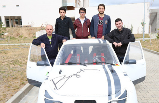 Yozgat Bozok Üniversitesi öğrencileri elektrikli araç üretti