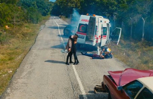 Kalp Atışı 14.bölüm fragmanı Eylül ile Ali Asaf zor durumda!