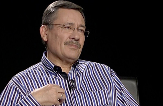 MHP'nin ağır topundan Melih Gökçek ile alay eden twit