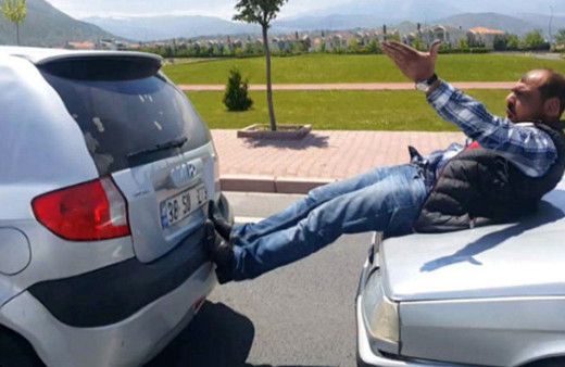 'Yok artık' dedirten görüntü! Çekme halatı yerine...