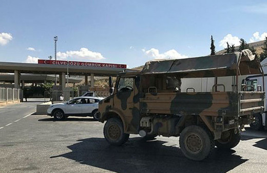 Cilvegözü Sınır kapısında neler oluyor? Hoparlörler coşuyor...