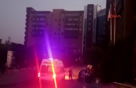 Diyarbakır'da hastanede yangın... Hastane tahliye ediliyor...