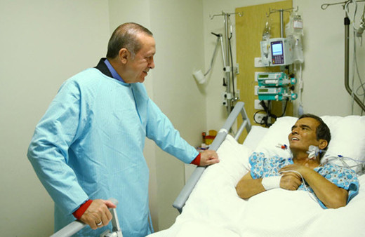 Erdoğan Naim Süleymanoğlu'nu ziyaret etti