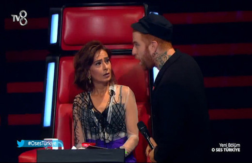 Gökhan, Murat Boz'u Yıldız Tilbe'ye şikayet etti!