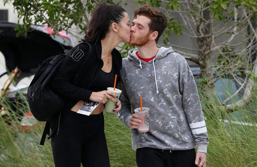 Adriana Lima'nın, Metin Hara'yla evlenmek için tek şartı var