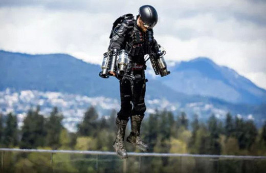 Gerçek Iron Man rekorlar kitabında!