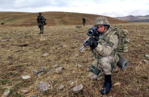 Komandolar operasyondan dönerken tam o anda... 