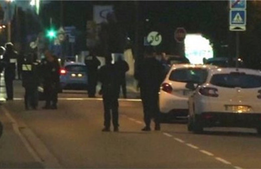 Fransa'da öğrencilerin üzerine araç sürüldü: Yaralılar var!