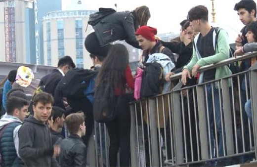 İstanbul Kitap Fuarı çıkışında yoğunluk