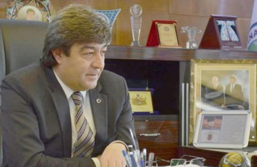 MHP'li belediye başkanı, partisinden istifa etti