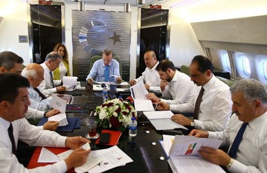 Erdoğan'ın uçağındaki MHP'li isim bomba! Nedenine bakın