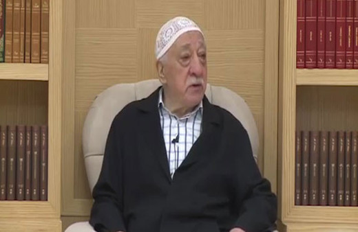  Fethullah Gülen'den şok sözler! HZ. Muhammed cezaevindekilere sofra kurmuş