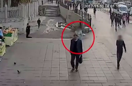 Yok artık! İstanbul'un göbeğinde güpegündüz eşkıyalık! 