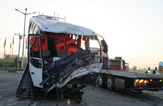 Hatay'da zincirleme trafik kazası: 19 yaralı