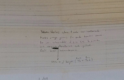 FETÖ'cü teğmen duruşmada bu notu iletirken yakalandı