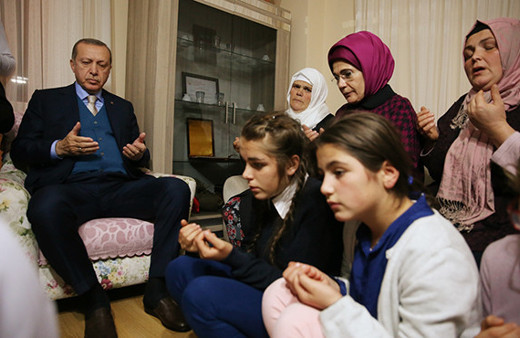 Cumhurbaşkanı Erdoğan, Eren Bülbül'ün ailesini ziyaret etti!