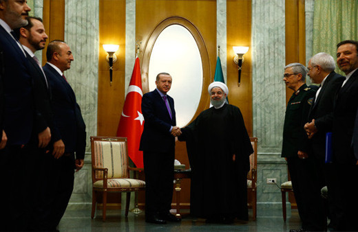 Cumhurbaşkanı Erdoğan, İran Cumhurbaşkanı Ruhani ile görüştü 