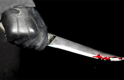 Öğretmen, 'Park etme' diyen müdür yardımcısını bıçakladı!