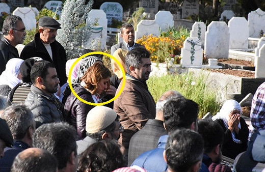 HDP’li vekil terörist cenazesinde