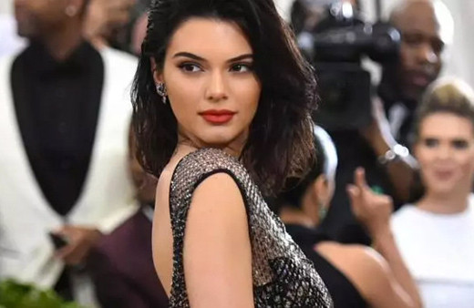 15 yıllık saltanata son verdi! Kazancı dudak uçuklatıyor