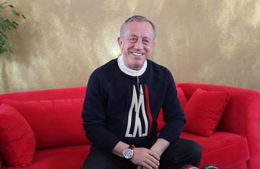 Ali Ağaoğlu'ndan konut sahiplerine sürpriz