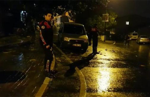 Okul servisine silahlı saldırı: Ölü ve yaralılar var!