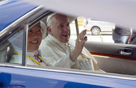 Papa konuştu Myanmar lideri mest oldu!