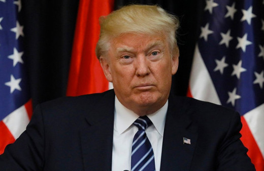 Trump'ın twitter hesabını 11 dakikalığına kapattılar